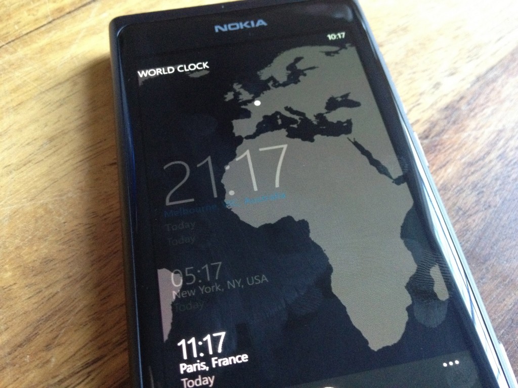 Nokia Lumia 800 - World Clock Nokia Lumia 800 - World Clock