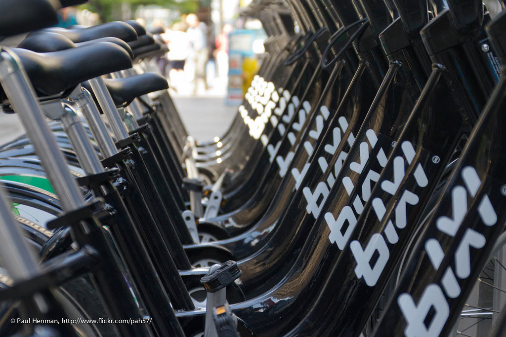 Bixi bike rack