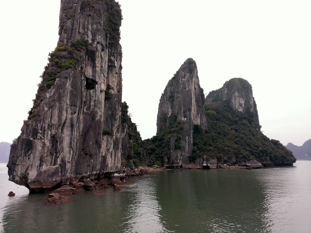 Overnight Cruising in Vietnam's Ha Long Bay